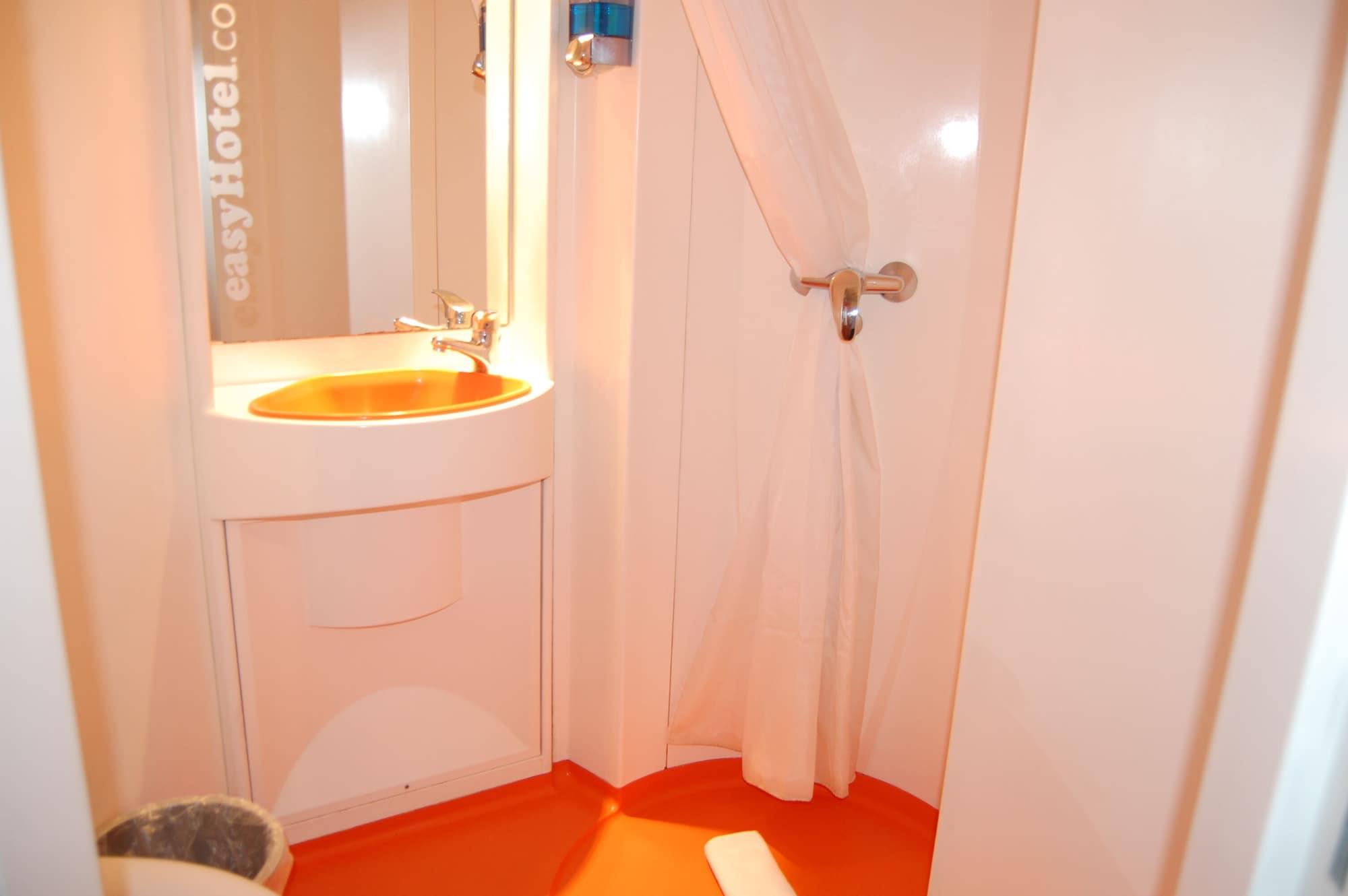 Easyhotel South Kensington London Eksteriør bilde