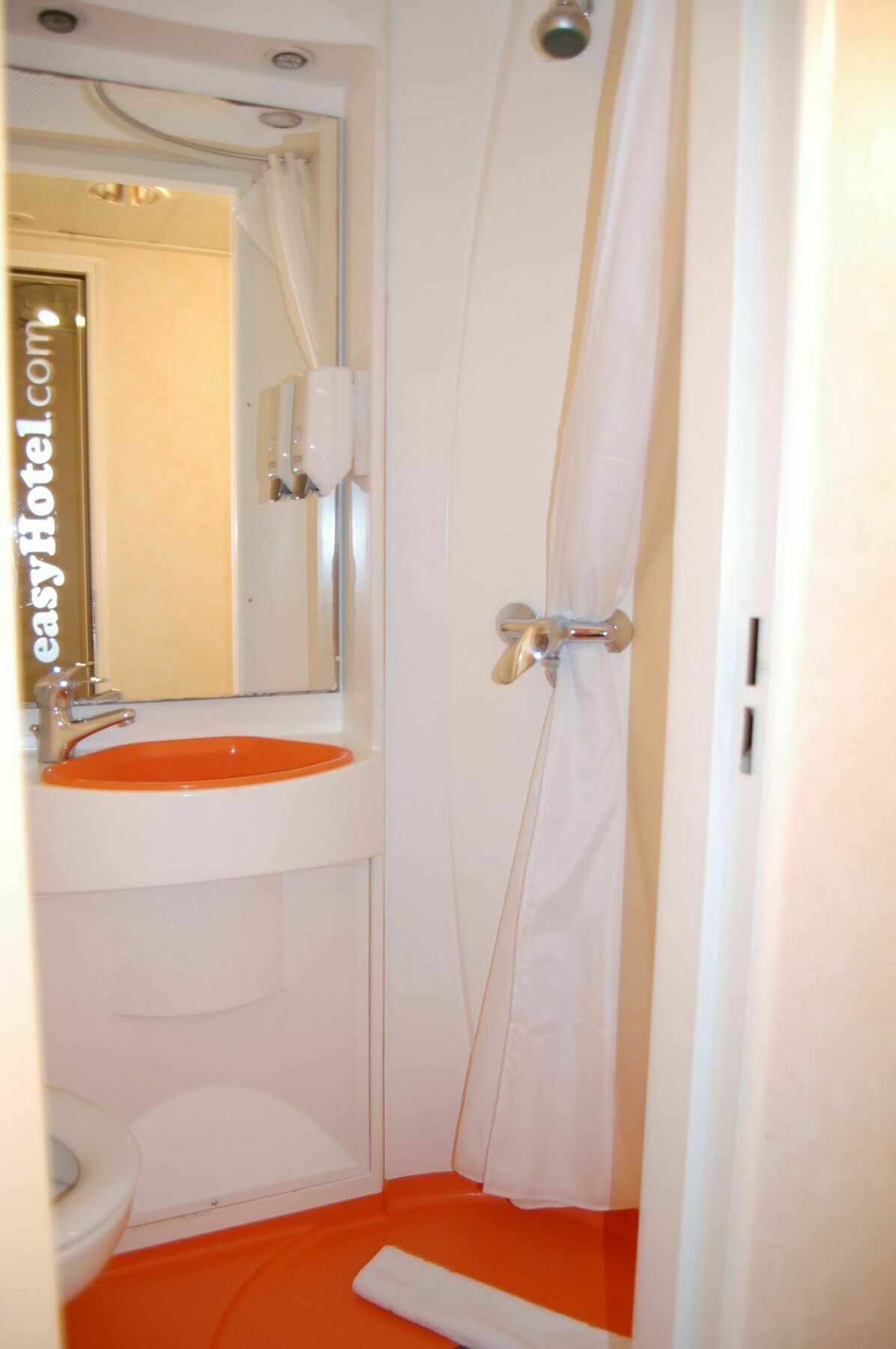 Easyhotel South Kensington London Eksteriør bilde